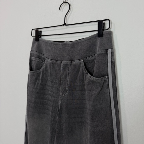 Halara Flex High Waisted Stripe Wide Leg Flowy Washed Casual Jeans Pockets M - Picture 4 of 7
